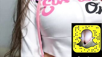 Girl with huge tits excites from video chat