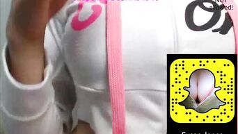 Girl with huge tits excites from video chat