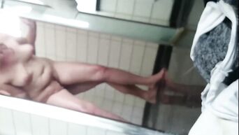 Hot sex in the shower with a mature slut