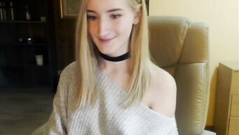 Sexy teen blonde online sex chat