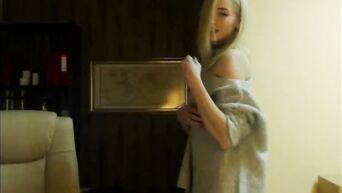 Naked sexy ass under a gray blouse