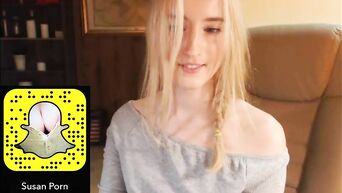 Sexy masturbation from modest teen