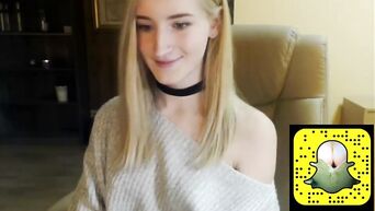 Masturbation from a chic blond close up