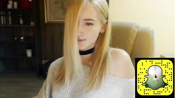 Masturbation from a chic blond close up