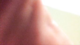 Blonde fucks her cunt with a dildo and has an orgasm on the webcam