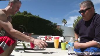 A girl makes a deep blowjob to her father's best friend