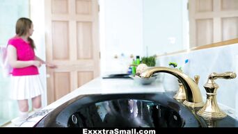 Vulgar daughter gets daddy's dick