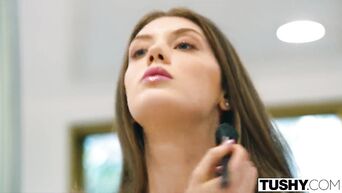 Russian porn star Elena Koshka gets anal sex