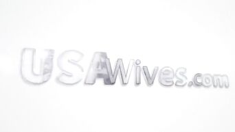 American housewives also want to have pleasant sexual feelings
