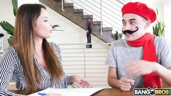 Tutor Anissa Kate fucks Super Mario