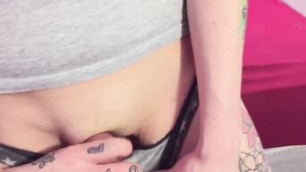 Blowjob, handjob and sperm in her panties
