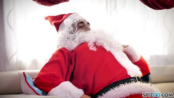 Busty Snow Maiden Jessica Jaymes satisfies Santa