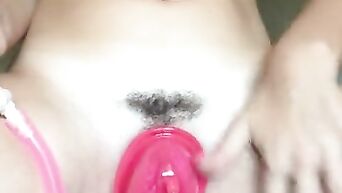 Webcam solo with sex toys