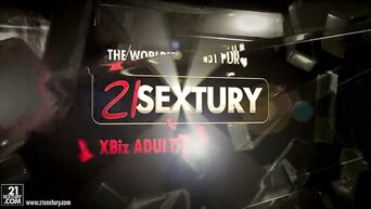 Asian slut gets American anal