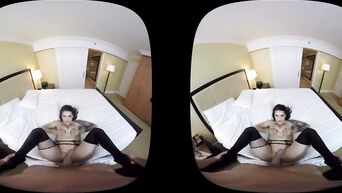 Virtual porn with brunette in stockings