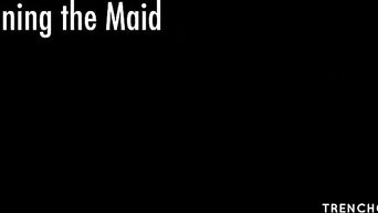 Markus Dupree trains latin maid