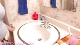 Cute Japanese girl sucks cock while boyfriend sleeps