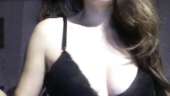 Argentinian webcam model solo