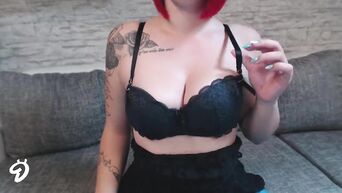 Berlin web model teasing viewers