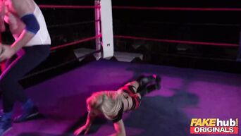 Adult wrestling Sophie Anderson