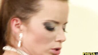 Anal Maid