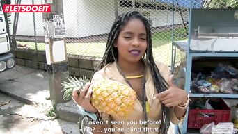 Latin street vendor fucks stranger