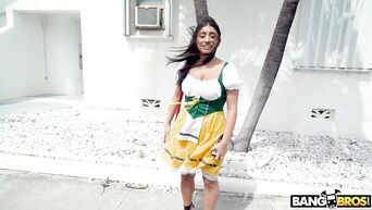 OktoberBreasts