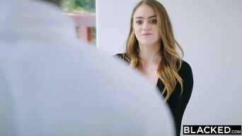 BLACKED This PAWG masseuse did not expect to fuck her black client