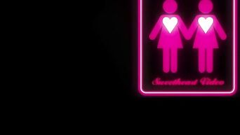 Sweetheart Straight College Girl Schooled by Lesbian MILF Prof!