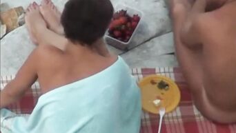 my mom makes love on the beach