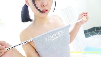 Jav Debut Teen Tsukasa Kanzaki Teases Pulling Her One Peace Between Her Pus