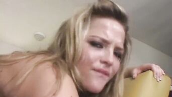 Young Texan Mom Alexis Texas Scoring Cock For Earnings