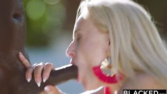 BLACKED This hot wife was looking for some fun on vacation