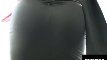 Hot Lesbian Pussy Lovers Nikki Benz & Phoenix Marie Tongue Fuck To Orgasm!