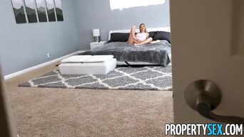 PropertySex Horny German tourist fucks American BNB host