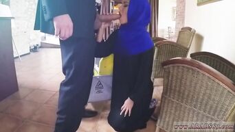Rich man gave Arab housekeeper money so that she sucked big dick