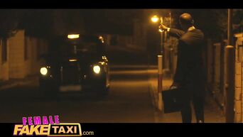 Busty MILF fucks with handsome man in taxi