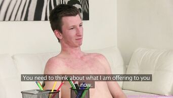 Sexy Anna Rose examines actors on porn casting