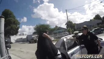 Negro pleases two policemen with his dick