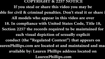 Lesbians Kiki Daire and Lauren Phillips like anal masturbation