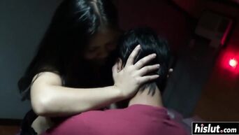 Deep suction and fucking Thai prostitute