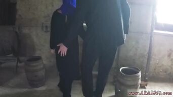 Muslim governess sucks dick for money