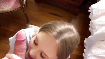 Young sexy lady fucks like mature slut