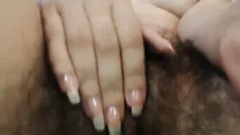 My sister's hairy cunt close up online