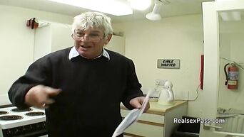British sex casting for Pascal White - behind scenes