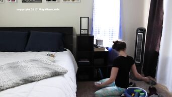 Hot housewife relaxes with dildo in pussy