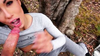 Spanish pornstar Alexa Tomas does public blowjob