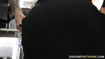 Black double penetration for anal MILF Ryan Conner