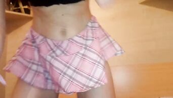 Elite young slut Candee Lace in home porn