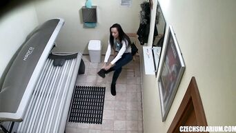 HQ spycam in solarium - solo girl